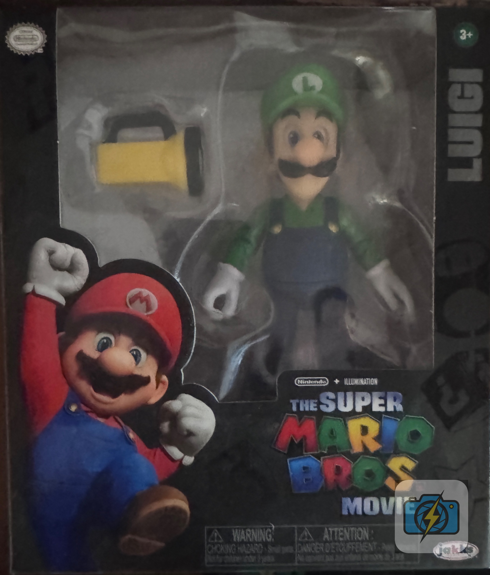 Jakks Pacific, The Super Mario Bros. Movie, Luigi 5-Inch Action Figure with Flashlight Accessory