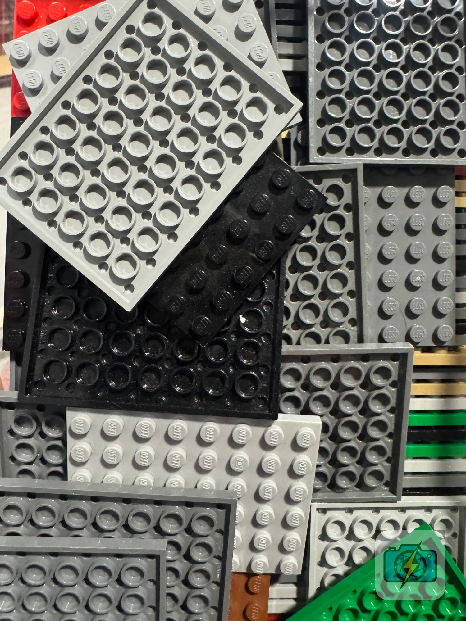 LEGO Bulk Mixed Flat Plate Pieces Lot - Gray, Black, Green, Red (Assorted Sizes)